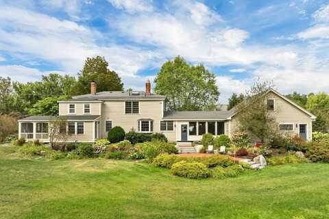 13 Stark Highway North, Dunbarton, NH 03046