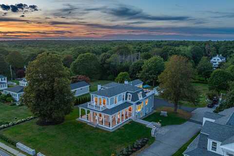 11 Atlantic Avenue, North Hampton, NH 03862