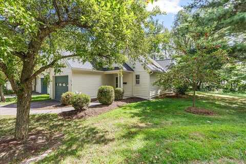 45 Eastman Farm Road, Burlington, VT 05408