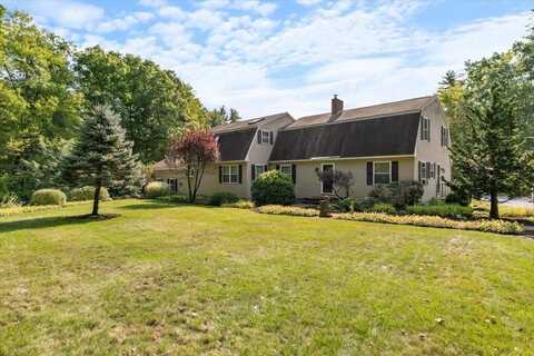 49 Robinson Road, Bow, NH 03304