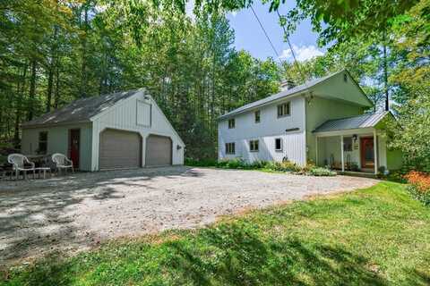 138 Gardiner Drive, Londonderry, VT 05148