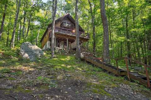 23 Huttwil Drive, Madison, NH 03849