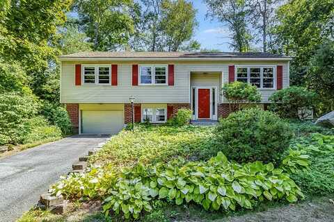 10 Arbor Street, Merrimack, NH 03054
