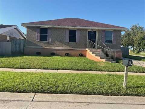 1901 GOLDFINCH Drive, Saint Bernard, LA 70085