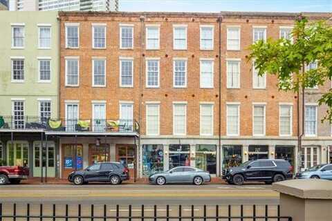 215 N PETERS Street, New Orleans, LA 70130