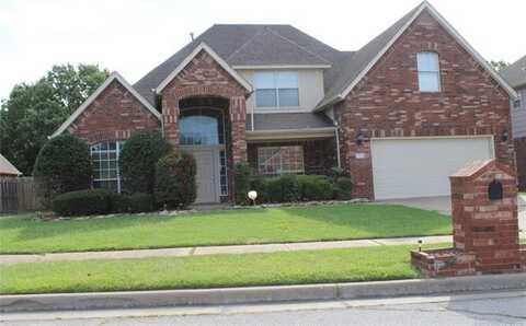 705 N Willow Street, Broken Arrow, OK 74012