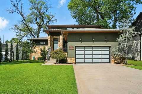 3012 S Boston Court, Tulsa, OK 74114