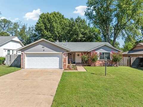 150 W Laredo Place, Broken Arrow, OK 74012