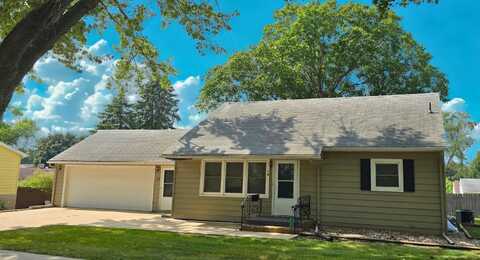 19 9th Avenue SE, Le Mars, IA 51031