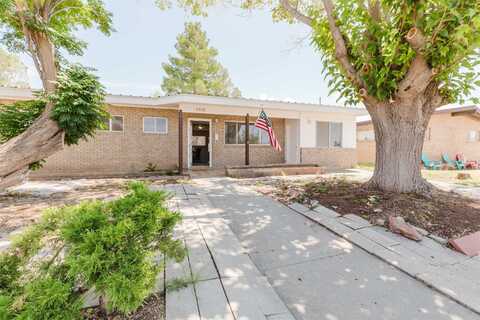 2402 Tulane AVE, Alamogordo, NM 88310