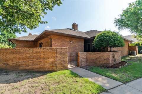 1899 Saddleback Boulevard, Norman, OK 73072