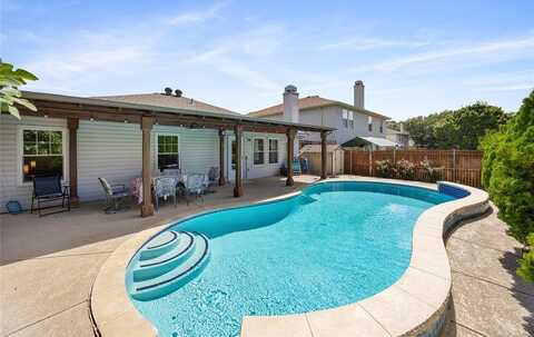 2305 Chestnut Drive, Little Elm, TX 75068