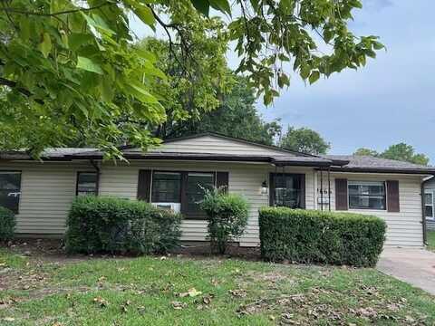 2666 Wicker Avenue, Farmers Branch, TX 75234