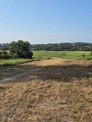55 Ac Starr Mann, Saint Jo, TX 76265