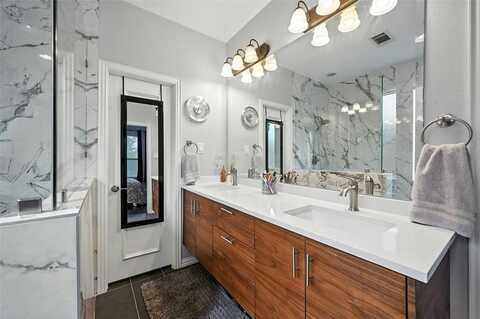 5508 Thistle Hill, Denton, TX 76210