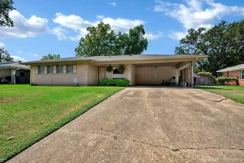 3010 W Cavett Drive, Shreveport, LA 71104