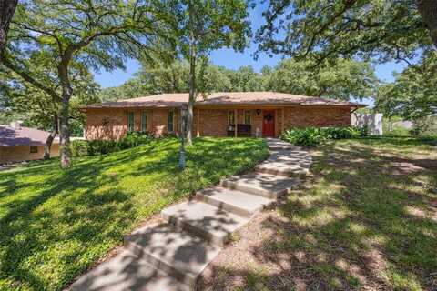 1501 Woodridge Circle, Euless, TX 76040