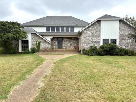 896 State Highway 67, Graham, TX 76450