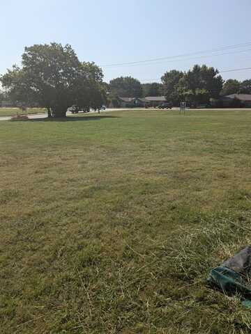 1027 E Belt Line Road, DeSoto, TX 75115
