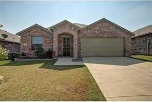 308 Crosscreek Drive, Princeton, TX 75407