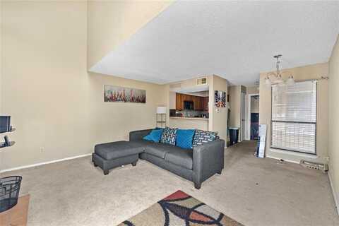 9811 Walnut Street, Dallas, TX 75243