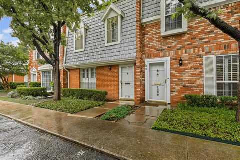 1231 Roaring Springs Road, Fort Worth, TX 76114