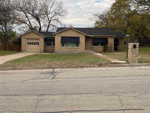 211 E 6th Street, Weatherford, TX 76086