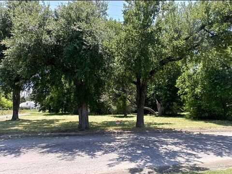 600 SW 4th Street, Cooper, TX 75432