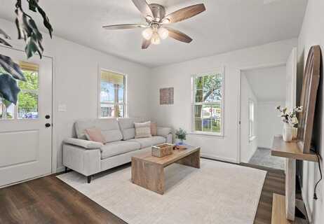 304 Otis Street, Whitesboro, TX 76273