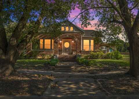 511 E Elm Street, Hillsboro, TX 76645