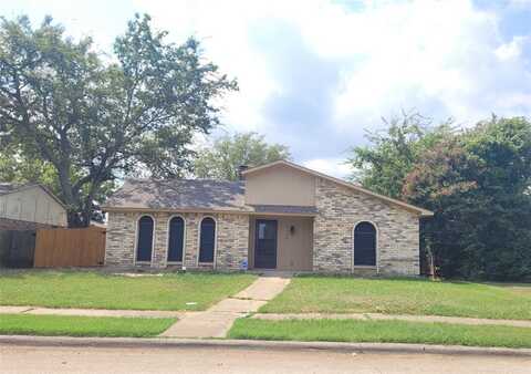 7530 Christie Lane, Dallas, TX 75249