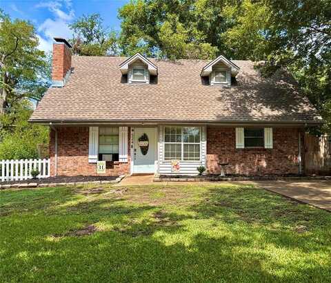 524 Lakewood Avenue, Corsicana, TX 75110