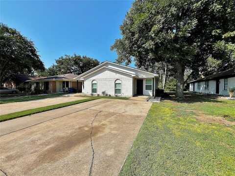 232 S Main Street, Burleson, TX 76028