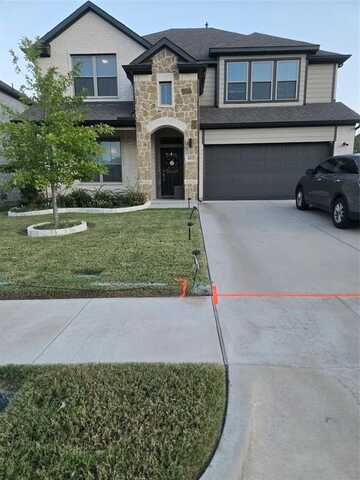 653 Erin Hills Drive, Red Oak, TX 75154