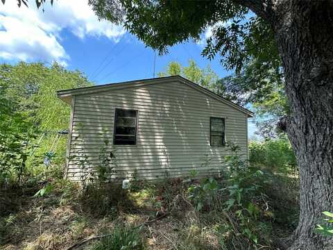 5288 County Road 2248, Greenville, TX 75402