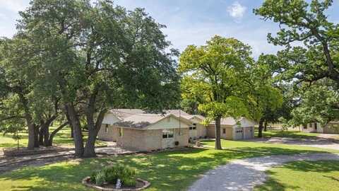 111 Encino Springs Lane, Weatherford, TX 76088