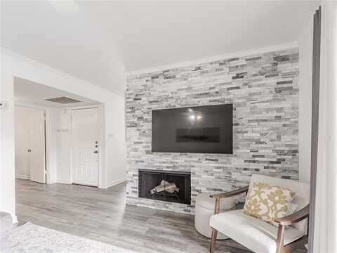 4748 Old Bent Tree Lane, Dallas, TX 75287