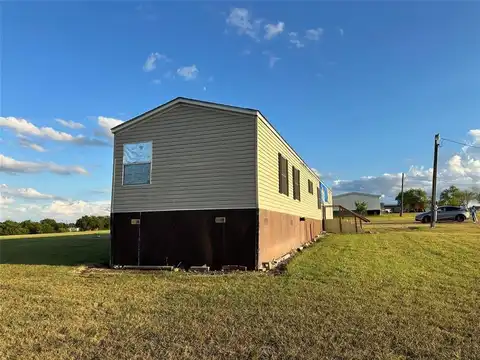261 Prairie Trail, Rhome, TX 76078