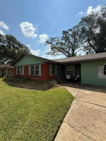 636 Woodmont Place, Shreveport, LA 71108