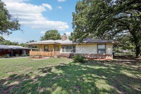 513 Williams Road, Azle, TX 76020