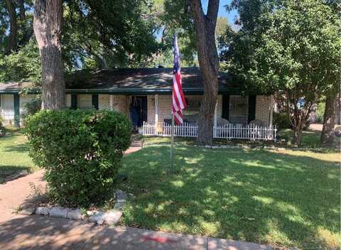 1244 Springbrook Drive, DeSoto, TX 75115