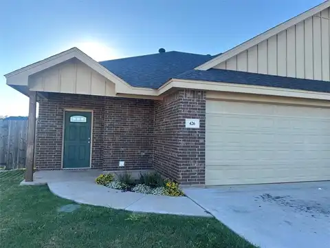 426 N West Street, Buffalo Gap, TX 79508
