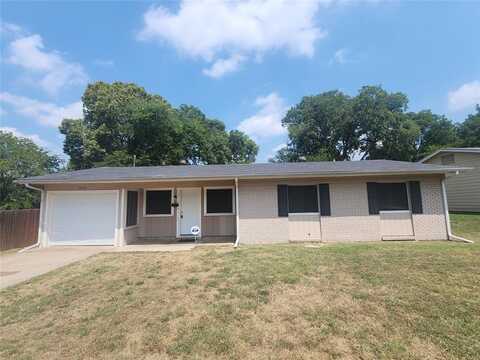7359 Hightower Street, Fort Worth, TX 76112