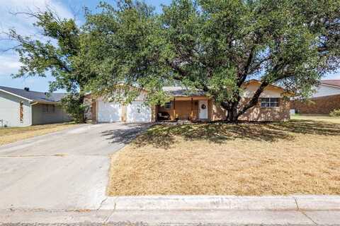 4006 9th Street, Brownwood, TX 76801
