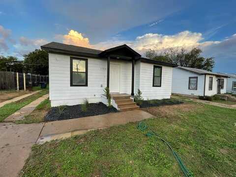 1709 Wiseman Avenue, Fort Worth, TX 76105