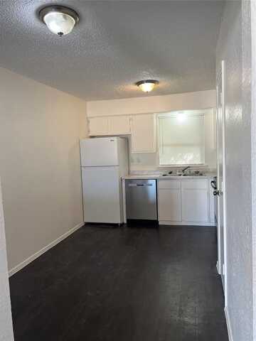 300 S 78 Highway, Farmersville, TX 75442