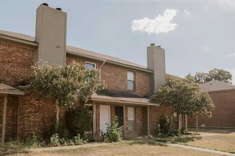 5835 Shadydell Drive, Fort Worth, TX 76135