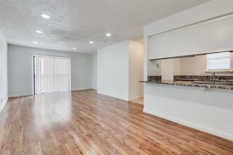 8110 Skillman Street, Dallas, TX 75231