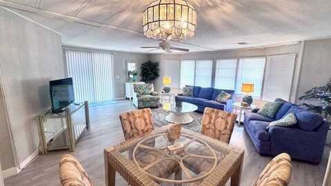 14605 Paul Revere Looop, North Fort Myers, FL 33917