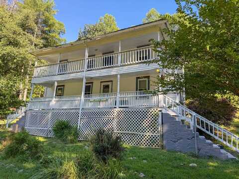 3847 Lake Lane Rd, Napier, WV 26631